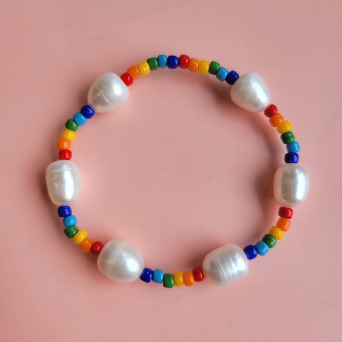 Ellen Chiu: Rainbow Pearl Bracelet