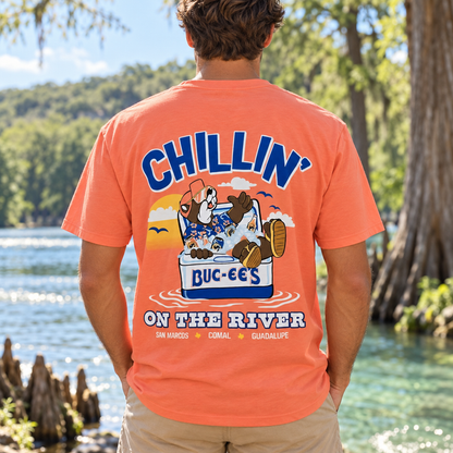 Buc-ee's Chillin' On the River - T-Shirt