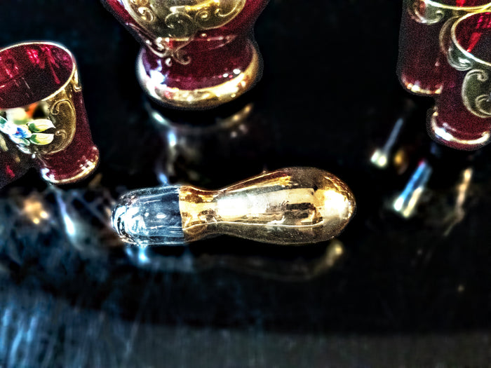 Gorgeous Vintage Ruby Red And Gold Murano Crystal Decanter With 5 Glasses 24 Kt Gilded Hand Painted