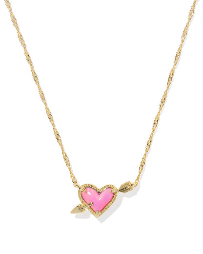 Kendra Scott Ari Heart Short Pendant Necklace Kendra Scott Ari Heart Short Pendant Necklace Necklaces