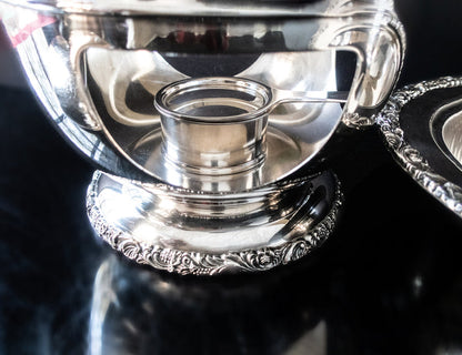 Large Silver Plate Covered Chafing Dish Warming Serving Dish Beverly Manor