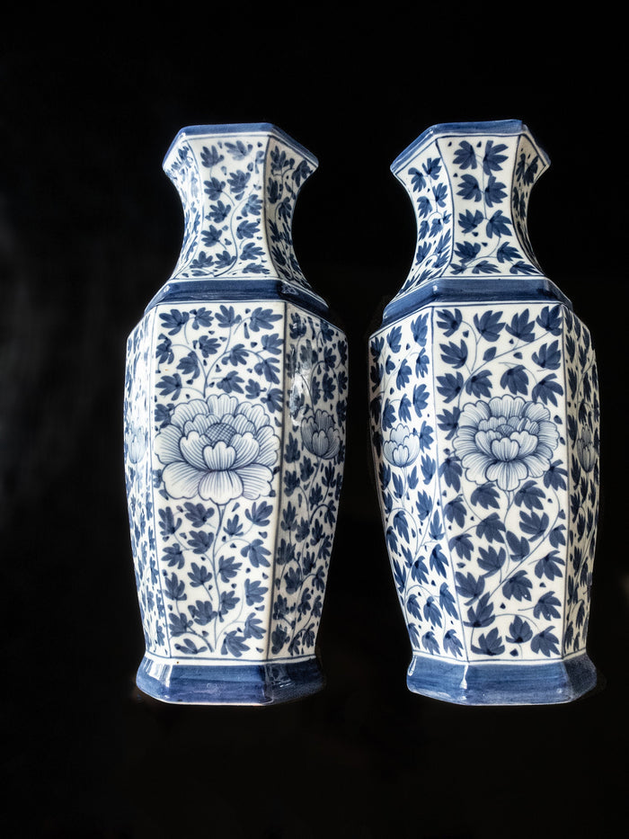 Maitland Smith Wall Pocket Vases Chinoiserie Vase Blue And White