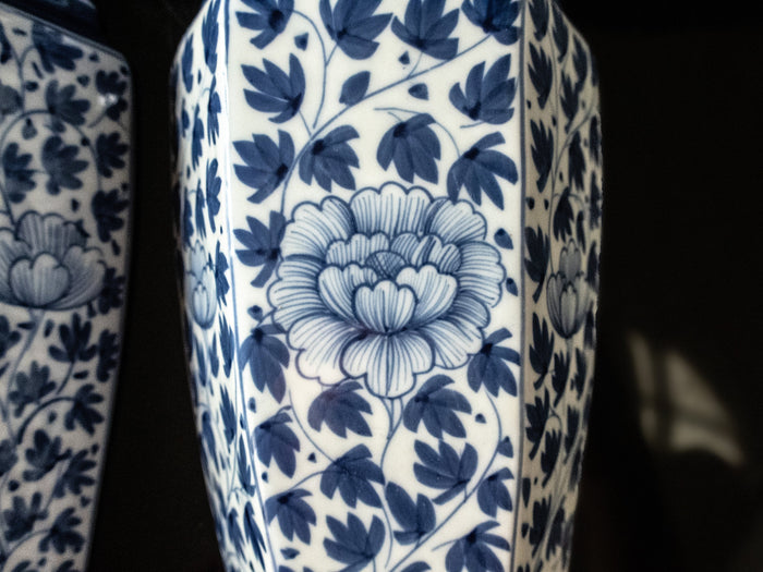 Maitland Smith Wall Pocket Vases Chinoiserie Vase Blue And White