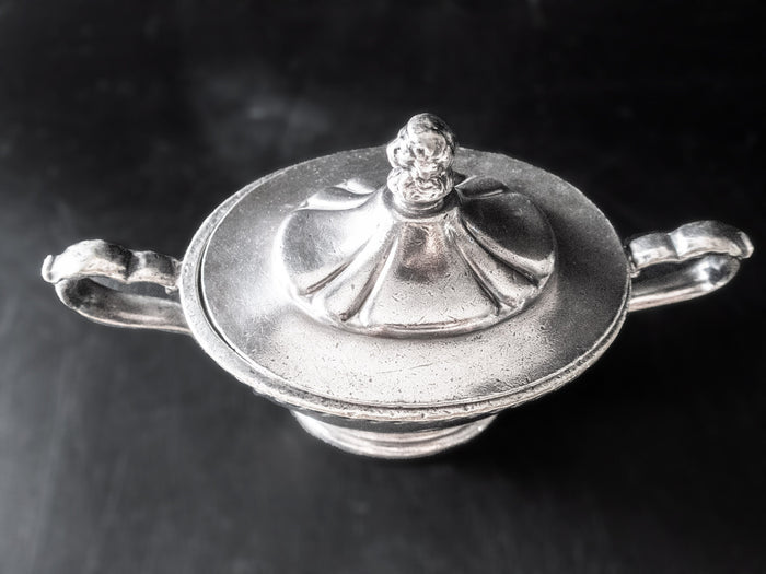 Vintage Silver Soldered Sugar Bowl Lion Head Finial International Silver 1953 Sugar Bowls